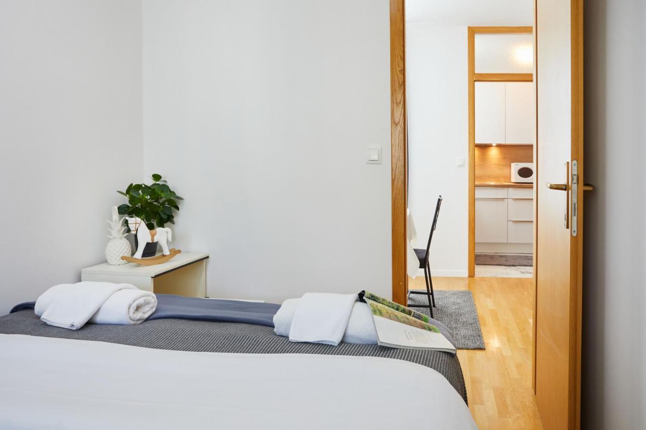 Spacious 2Bdr Apartment Near Business District 萨格勒布 外观 照片
