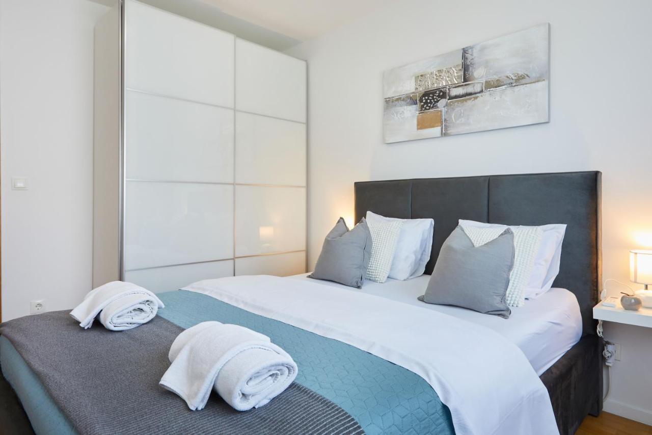 Spacious 2Bdr Apartment Near Business District 萨格勒布 外观 照片